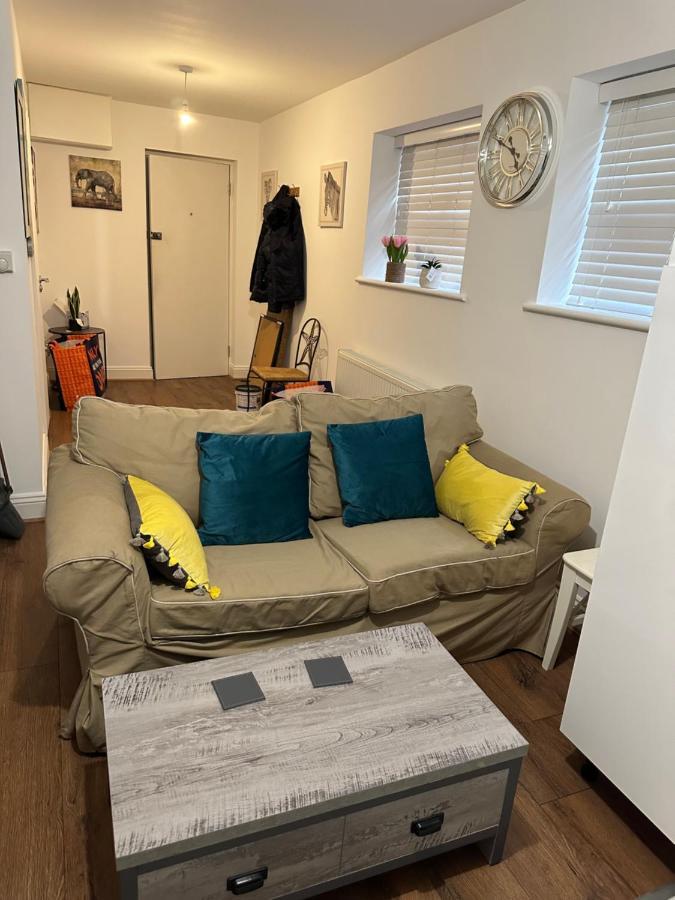 Beautiful Hoe Street Dream Ground Floor One Bedroom Apartment London Exterior photo